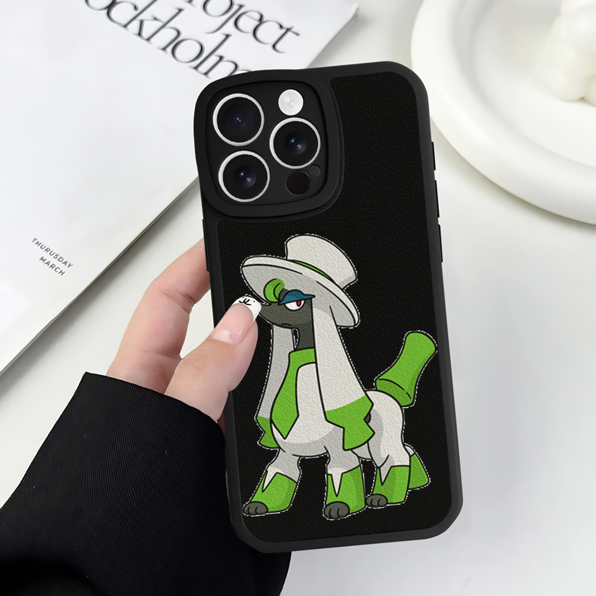 （画像用） ポケットモンスター Pokémon 【iPhone 16シリーズ対応】シリコンスマホケース（レザー調） 材質：シリコン